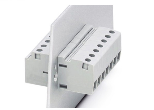Pitch 10.10mm Feed Through Terminal Blocks 65A 2P-24P Right Angle Wire Inlet