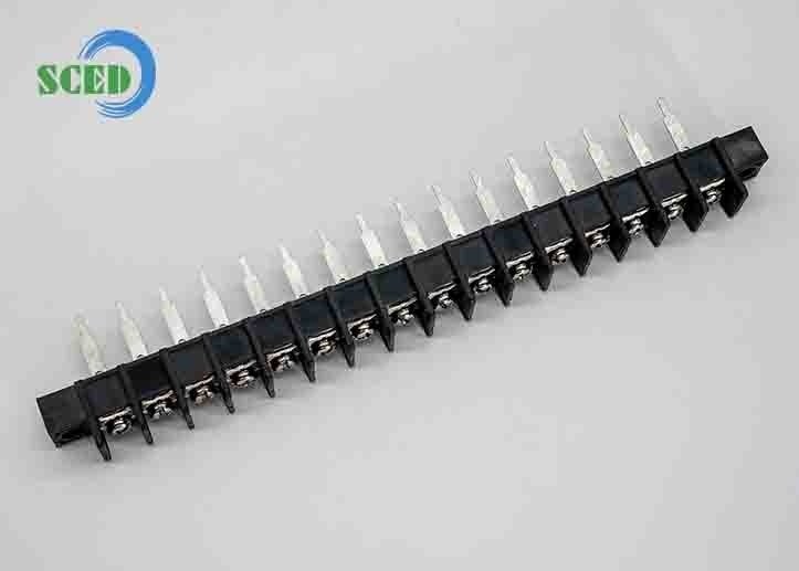 30A 300V Barrier Terminal Block For Electric Lighting 11.00mm 10-18AWG